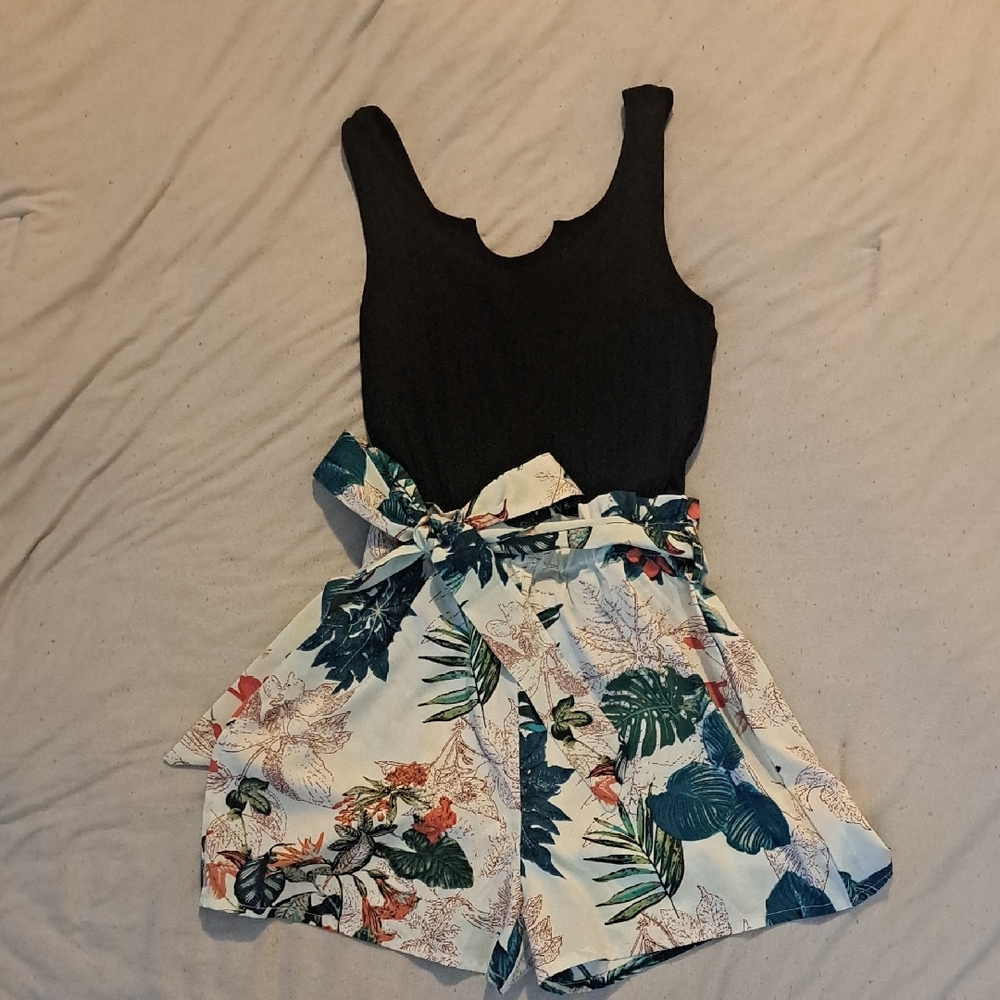 Floral Print Women's Shorts